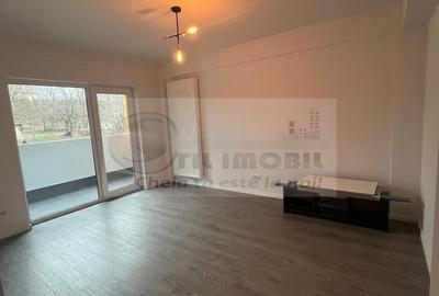 Garsonieră semidecomandată în Bucium
