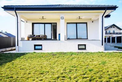 Casa intr-o zona linistita cu garaj si teren-1091 mp - 18