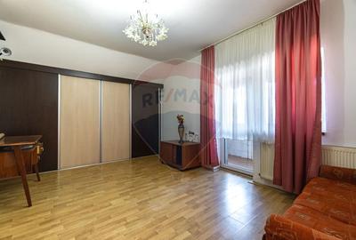 COMISION 0%|  DE VANZARE| APARTAMENT 3 CAMERE| 2 BALCOANE| PRIVELISTE - 1
