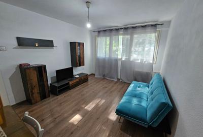 Apartament cu 2 camere decomandat în Drumul Taberei