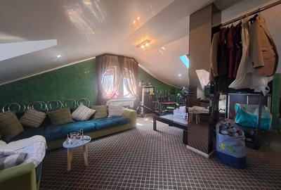 Casa individuala cu piscina. P+1+M. zona foarte buna - 17