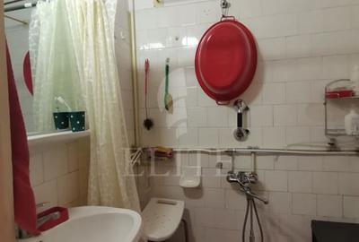 Apartament 3 camere în zona SEMICENTRALA - 12