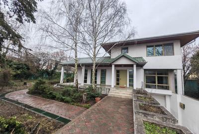 Eforie Sud, proprietate UNICAT,  D+P+1 , la 200 m de plajă - 1