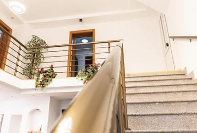 Pensiune Turistica cu Sala de Mese + Casa de Locuit in Cristesti - 15