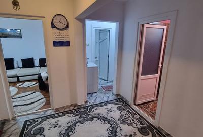 Poarta 6 liceul Blaga- apartament 4 camere decomandat cu gaze - 13