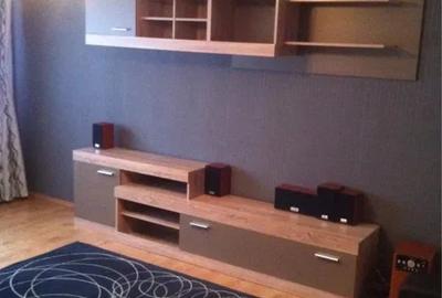 Apartament cu 3 camere decomandat, mobilat în Gorjului