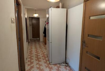 Apartament 4 camere, etaj 2/10, Șos.Olteniței, langa metrou, bloc reabilitat - 4