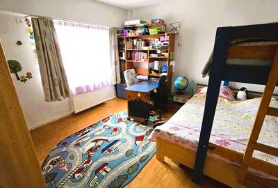 Duplex cu 3 CAMERE - str BABADAG - MOBILAT - 8