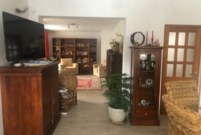 Chiajna, vila P+E+M, teren 900 mp,  359000 Euro - 5