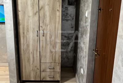 Garsonieră cochetă la mansardă - zona centrala Victoriei - 4