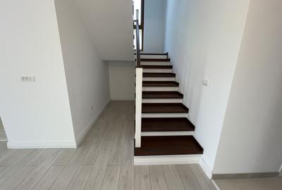 Duplex despartit prin spatiu tehnic - 5