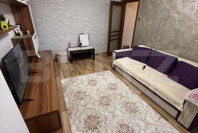Apartament 2 camere, decomandat, etaj intermediar, parcare, zona linistita - 2