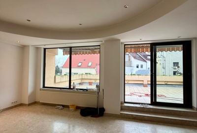 3 camere de inchiriat | Primaverii | terasa 55 mp + parcare inclusa - 2