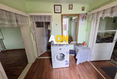Casă veche cu 3 camere, 259 mp teren, la asfalt, zona Prefectura - 2