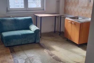 Apartament cu 2 camere semidecomandat în Drumul Taberei
