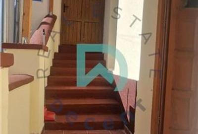 Apartament  la casa 3 camere, Bd. 15 Noiembrie - 6