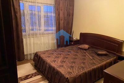 Apartament cu 2 camere decomandat în Zorilor