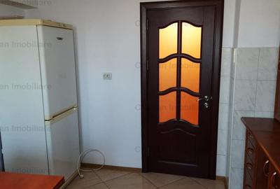 Ultracentral 2 cam Mobilat si Utilat Bloc cu lift Independentei - 12