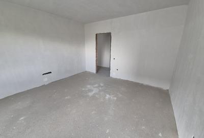 Apartament 62,5mp/decomandat, etaj 3/4, semifinisat, 1400€/mp,Floresti - 3