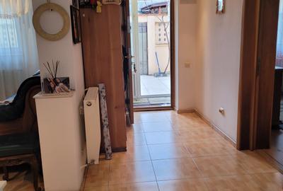 Casa parter cu 4 camere si anexe - cartier Coiciu - 12