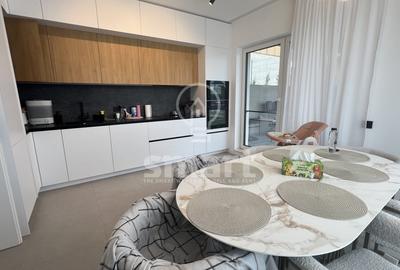 Duplex cu 4 camere în Iris