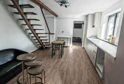 Casa P+E, 4 camere , Racadau Carpatilor -LIDL- curte comuna. - 1