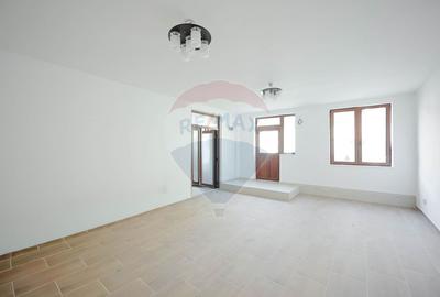 Spatiu Comercial De Vanzare, Ultracentral, Parcul Traian - 3