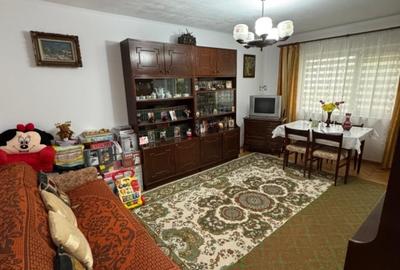 3 camere decomandat 2 bai 77mp etaj 3 zona nicolina lidl prima statie - 1