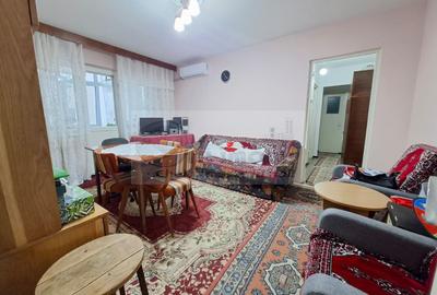 Apartament cu 3 camere semidecomandat în Dacia