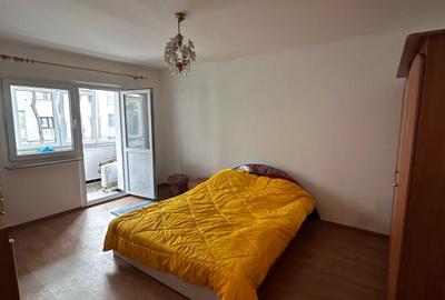 Apartament cu 2 camere decomandat, mobilat în Frumoasa