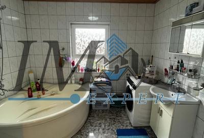 Casa renovata de vânzare in Lancram - 5