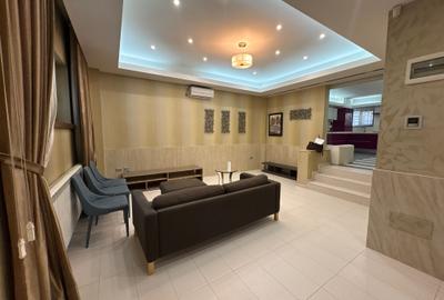 Apartament cu 2 camere, mobilat în Moșilor