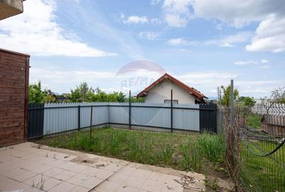 Casă înșiruită la cheie de vânzare în Sânpetru - 8