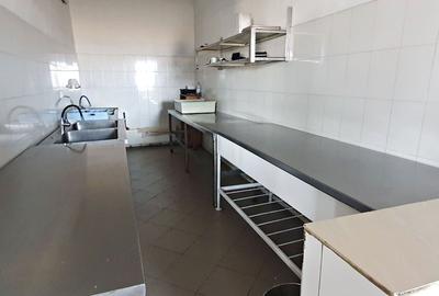 Afacere/Restaurant -Salon evenimente capacitate 600 persoane - 18