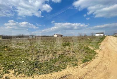 Teren Construcții intravilan de 1000 mp, în Exterior Est