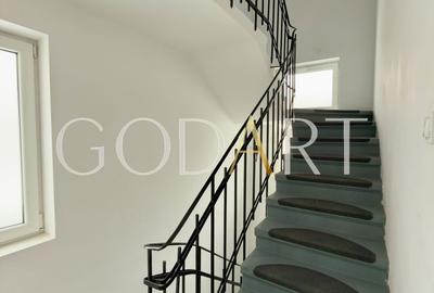 Vila spatioasa | Complet renovată | Central - 15