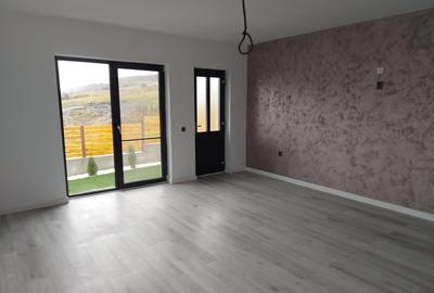 Casa individuala, 4 camere, curte 500mp, Corusu - 5