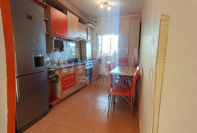 Apartament cu 2 camere decomandat în Zorilor