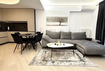 Apartament cu 3 camere semidecomandat, mobilat în Pipera