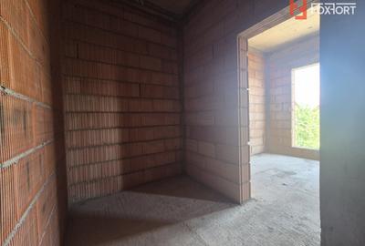 Duplex cu 4 camere de vanzare in localitatea Dumbravita - 7