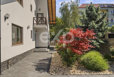 Refugiu urban în București: vilă elegantă, grădină matură și finisaje de lux - 6