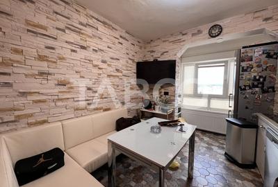 Apartament 2 camere decomandate de vanzare in Fagaras Centru