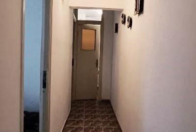 Apartament cu 3 camere in Racadau - 11