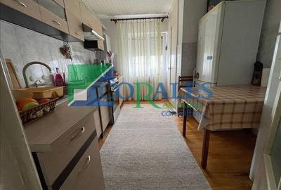 Soarelui. Centrala proprie. 2 camere. - 3