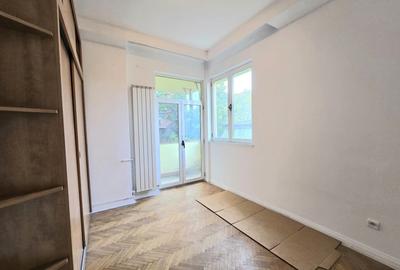 Vanzare duplex, Intrarea Episcopul Radu Nr 9 - 15