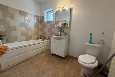 Casa 6 camere, Zavoiului, strada linistita - 10