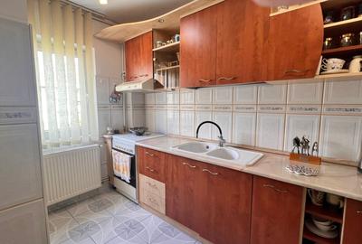 Apartament 4 camere decomandat | Parcare | 2 balcone | 2 bai | - 3