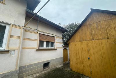 Casa individuală 72 mp | teren 719 mp| zona Schit - 9
