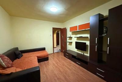 Tomis Nord Piata Ciresica, Apartament 2 camere, decomandat, de vanzare