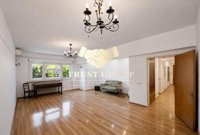 Apartament cu 3 camere decomandat în Ultracentral